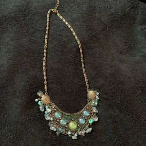 Statement necklace